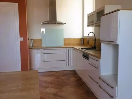 grand t3 meublé 100 m² rénové – idéal couple actif – ouroux-sur-saône