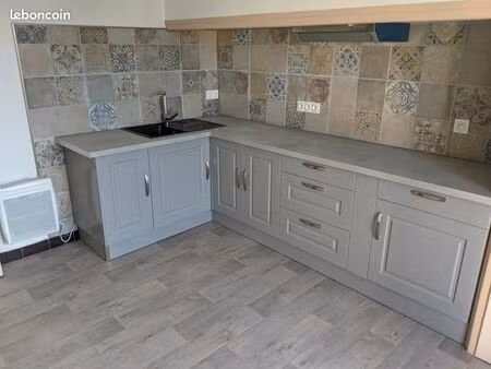 loue t3 las cobas 600 euros tcc