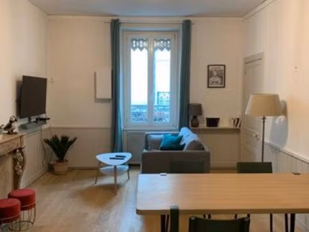 location bail 10 mois st servan