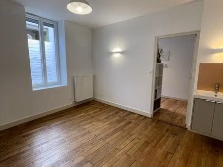 cabinet paramédical