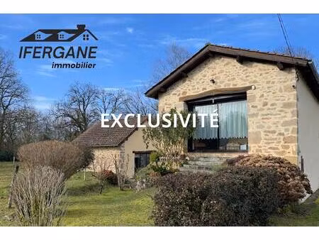 exclusivité - maison ancienne avec dépendance - secteur latronquiere