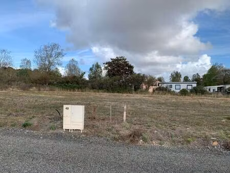 vente terrain à givrand (85800) : à vendre / givrand