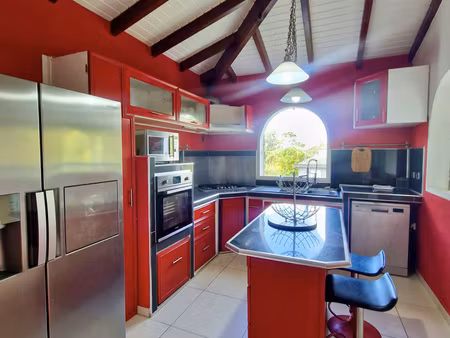 haut de villa t4 aux abymes