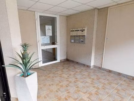 local commercial à louer