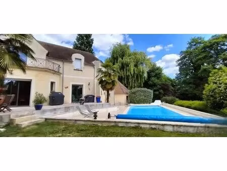 vente maison 8 pièces 261 m2 à champagne-sur-oise