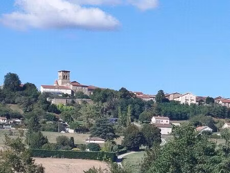 terrain constructible avec une vue magnifique