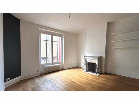 coeur de ville historique - appartement 2 pièces