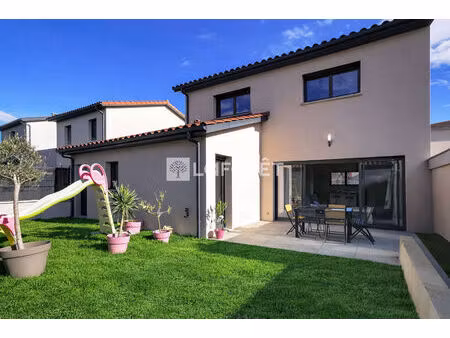 maison reyrieux contemporaine de 2022