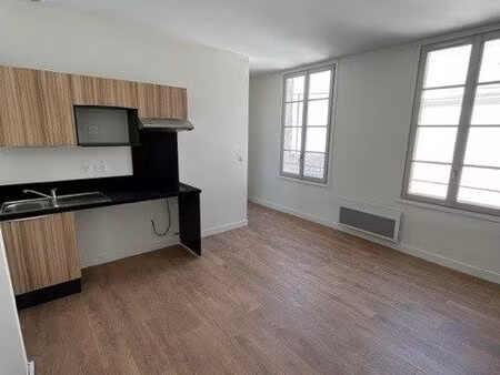 t2 40m² cognac centre