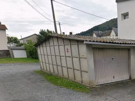 garage à louer lourdes 15m2 - loyer 60.00eur