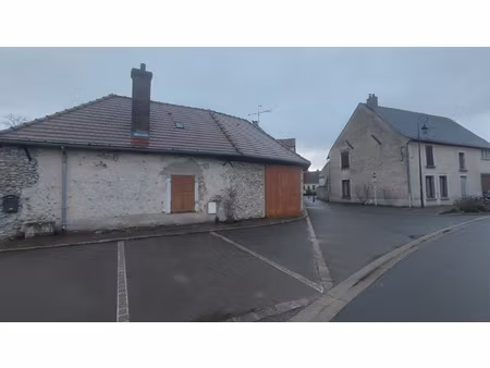 maison à rénover / proche a10 !