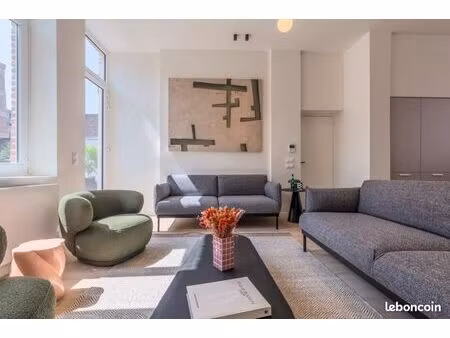 chambre 25 pièces 580 m²