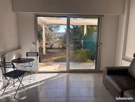 location très beau t1 bis + parking + jardin