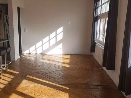 appartement 54m2 dans belle residence centre ville