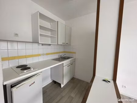 studio 1 pièce 24 m²