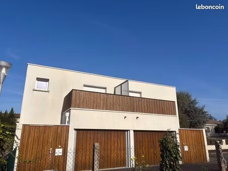 maison de style contemporain de type 3 à louer  2 chambres