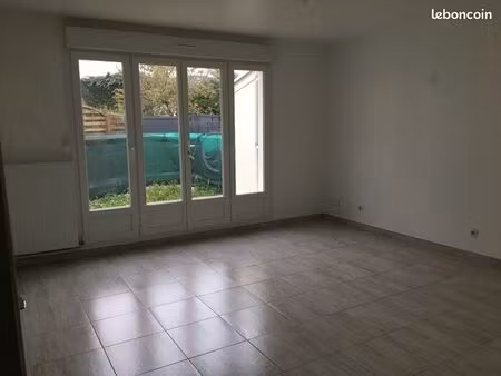 location maison de ville