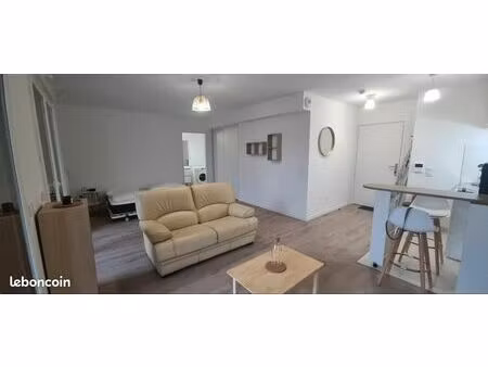 à louer – studio meublé 37 5 m² avec balcon – métro ligne 11 la dhuys