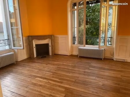 bel appartement quartier le toulon