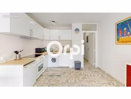 appartement 1 pièce 28 m²