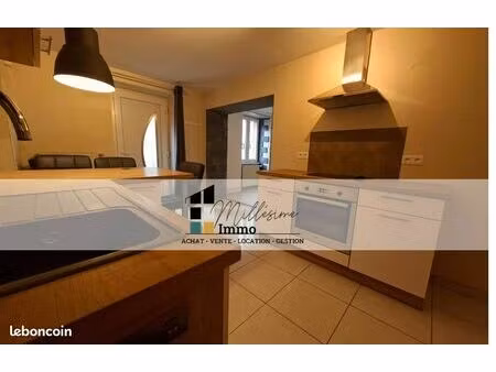 propriété 2 pièces 67 m²