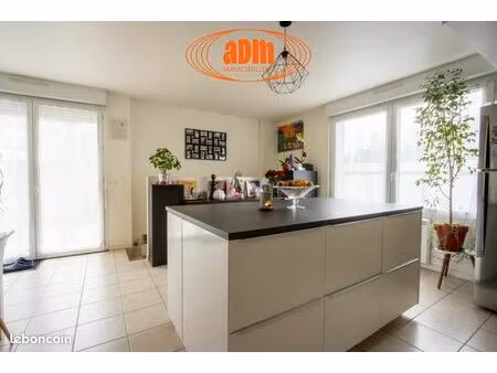 appartement 3 pièces 69 m²