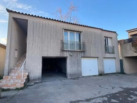 appartement 3 pièces 102 m²