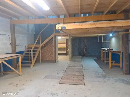 local/dépôt/hangar à louer à dax