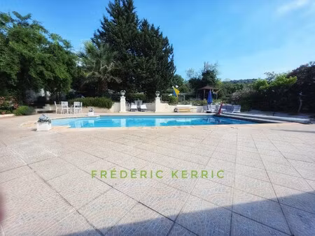 maison de luxe à vendre à carnoules