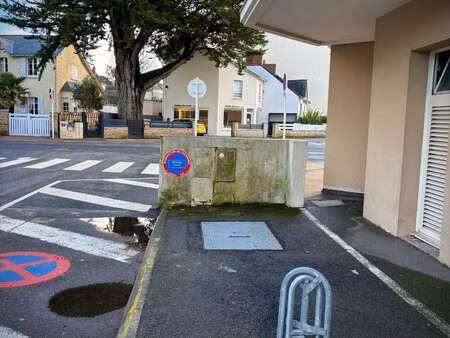 vente garage et parking à la baule-escoublac gare-grand clos (44500) : à vendre / la baule