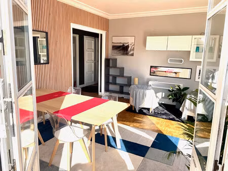 colocation - appartement meublé 5 pièces 109 m² - centre ville d'orléans