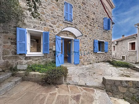 maison en pierre rénovée 4 chambres 111 m2