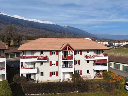 appartement t3 dernier étage vue magnifique sur alpes