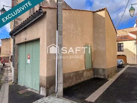 grand garage en centre-ville