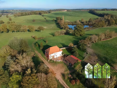 propriété isolée de caractère sur 7 6 hectares – extension