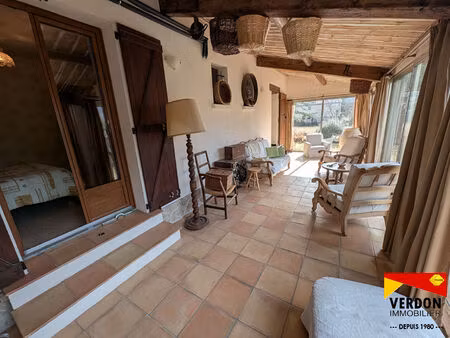 vaste villa à castellane