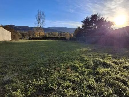 terrain constructible à vendre