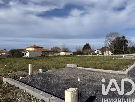 vente terrain à bâtir 733 m²