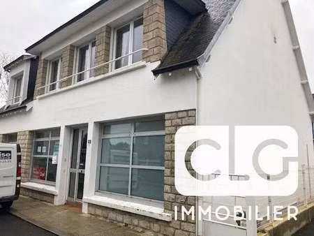 location bureaux et commerces à bénodet (29950) : à louer / 71m² bénodet