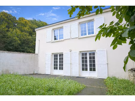 maison lucon 5 pièce(s) 91.7 m2