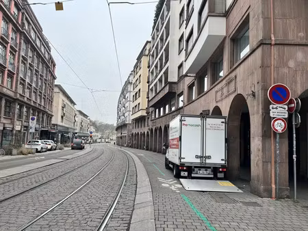 local commercial a ceder