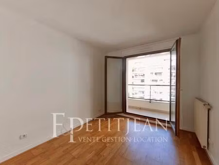 2 pieces pkg levallois