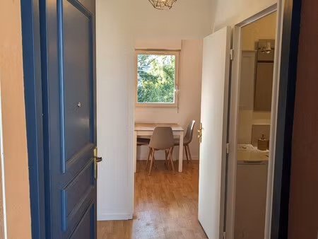 appartement 2 pièces meublé  37 m²  avec parking - mâcon sud