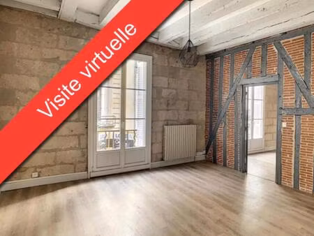 t2 centre historique de tours