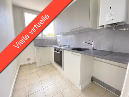 appartement 3 pièces - rue du pas notre dame