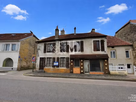 vente maison 10 pièces 260 m² à langres (52200)  49 000 €