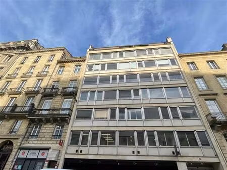 location bureau bordeaux 180 m²