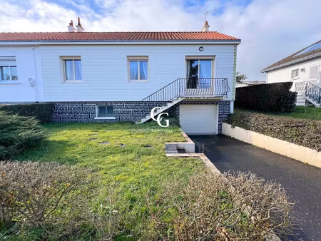 maison sur sous-sol avec jardin