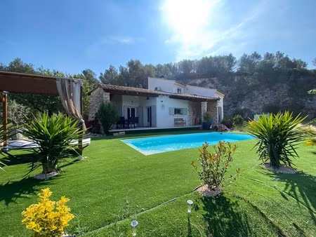 maison/villa atypique  4 chambres  garage