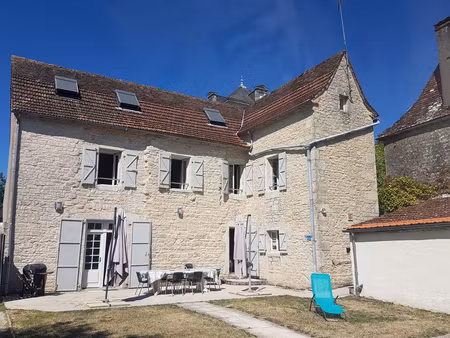achat maison 7 pièces 138m² montfaucon 46240